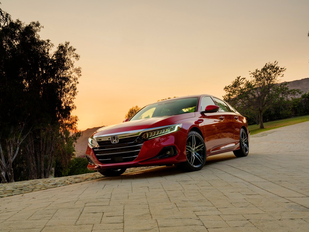 A 2021 Honda Accord shows off its fascia, which looks a lot like the similarly priced 2022 Accord.