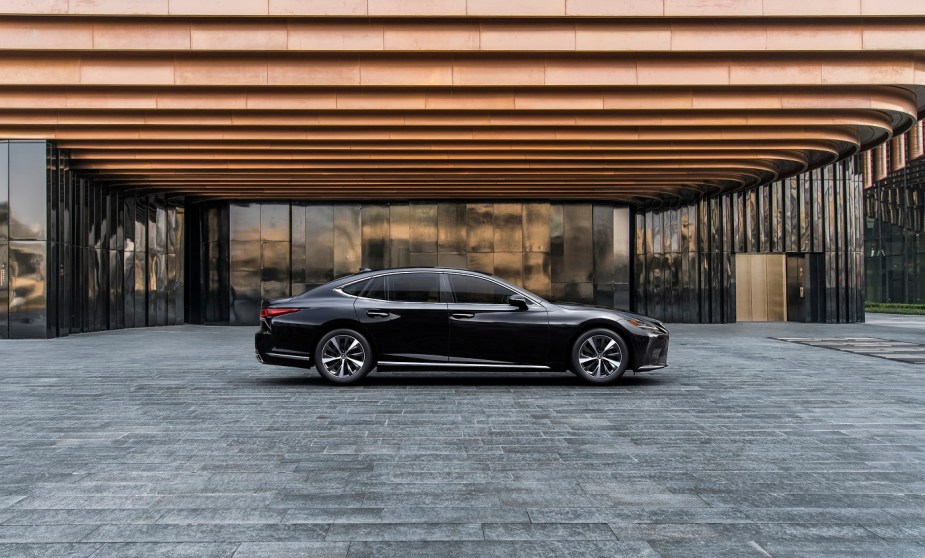 2022 Lexus LS 500 side profile