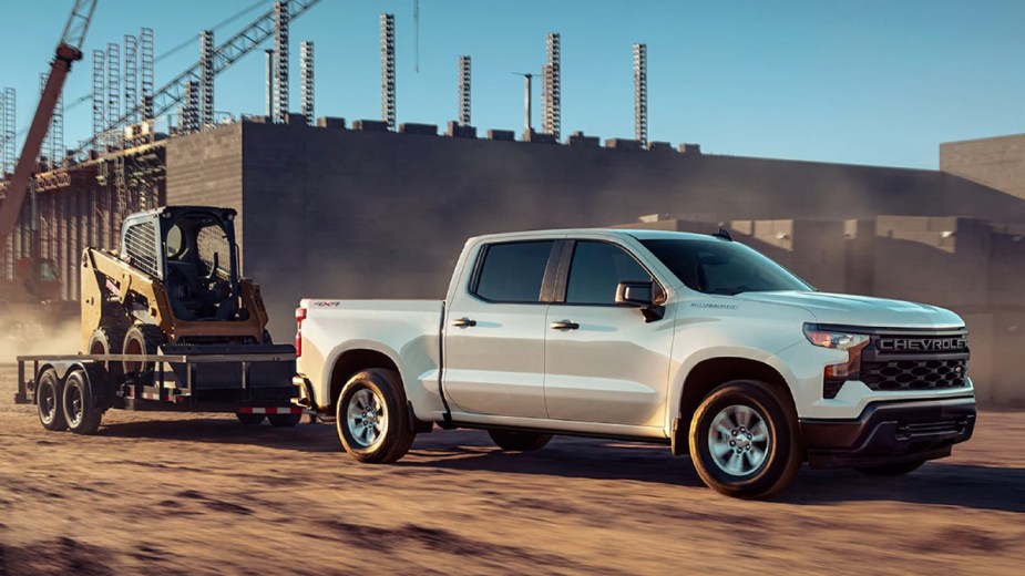 2023 Chevy Silverado 1500 Towing a trailer at a job site