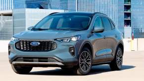 2023 Ford Escape Hybrid vs. 2023 Toyota RAV4 Hybrid