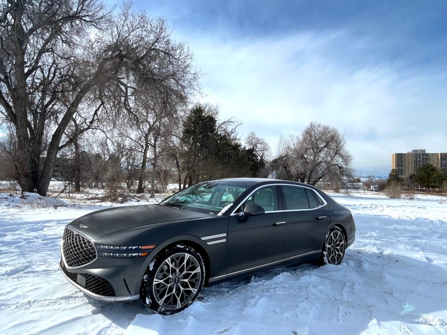 2023 Genesis G90 front view in the snow