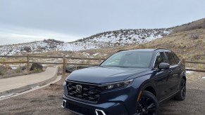 2023 Honda CR-V front view