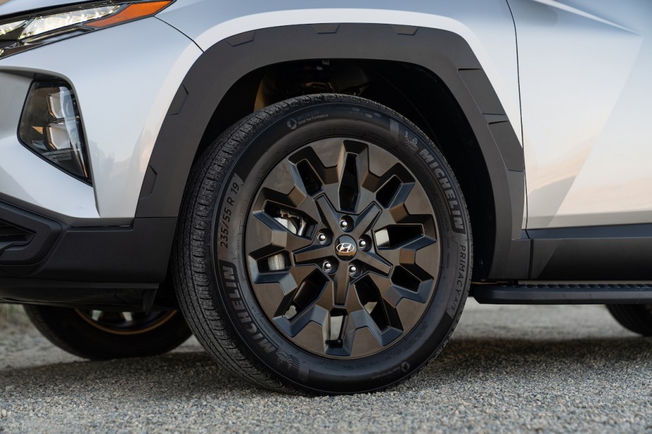 A silver 2023 Hyundai Tucson, which is 1 of the Best 2023 SUV to buy. 