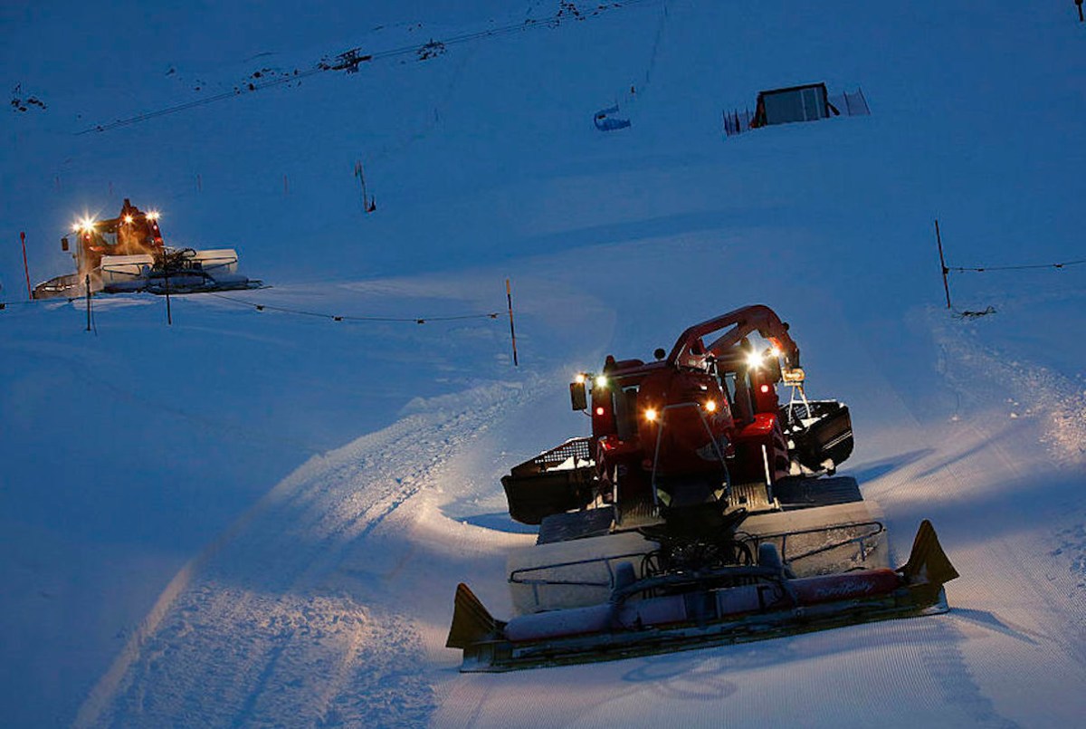 PistenBully snowplow