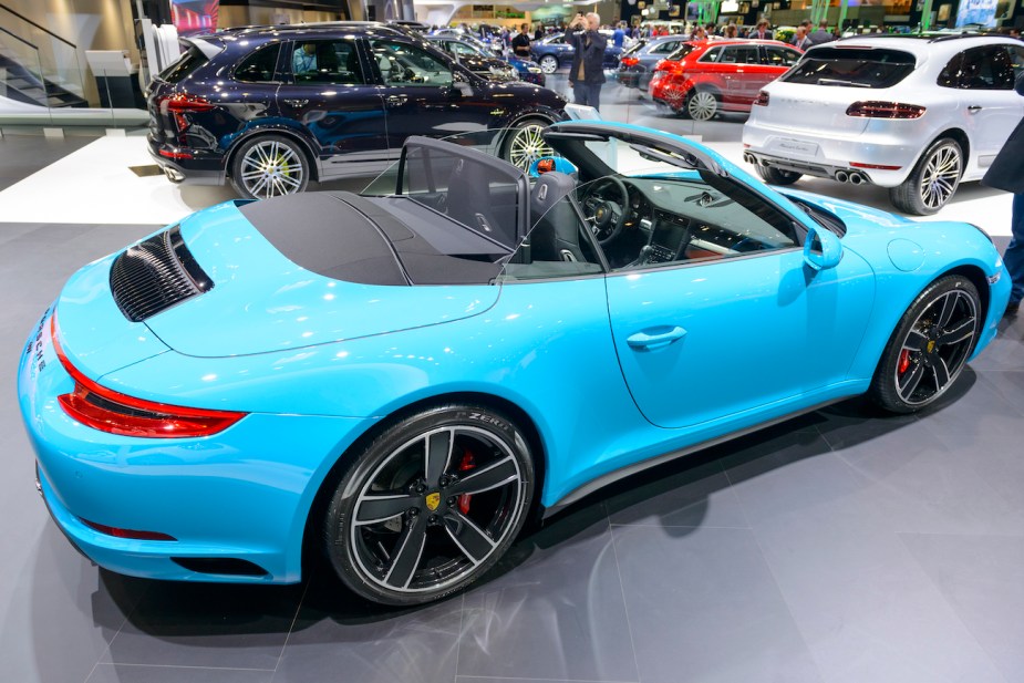  Porsche 911 Cabriolet 