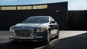 Best used midsize luxury cars: 2015 Hyundai Genesis