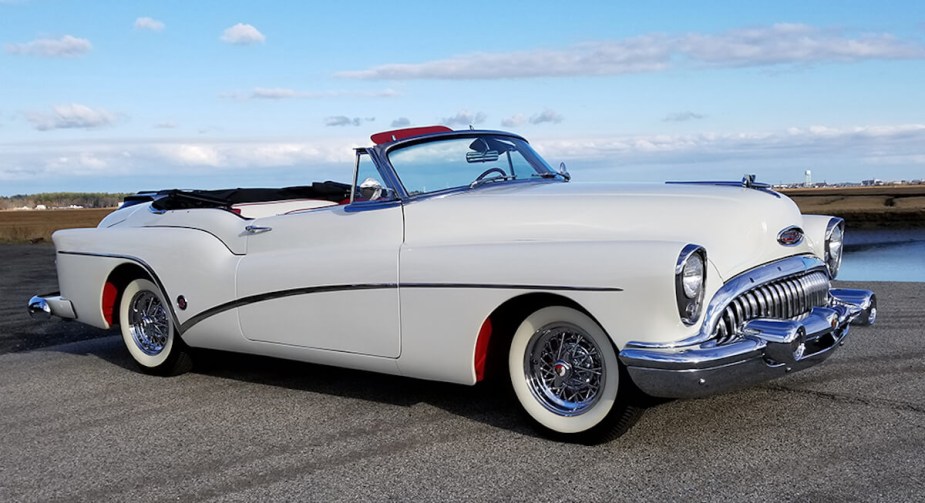 1953 Skylark