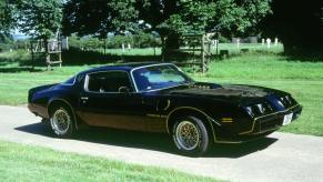 1979 Pontiac Firebird Trans Am near cricket players in the U.K.