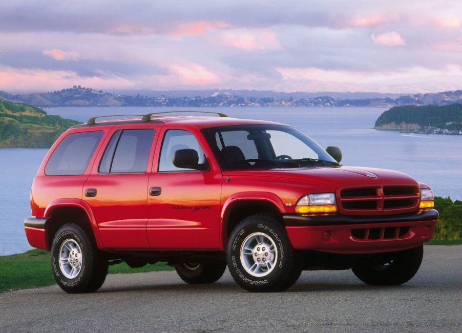 A red 2000 Dodge Durango 4x4 Sport midsize SUV model