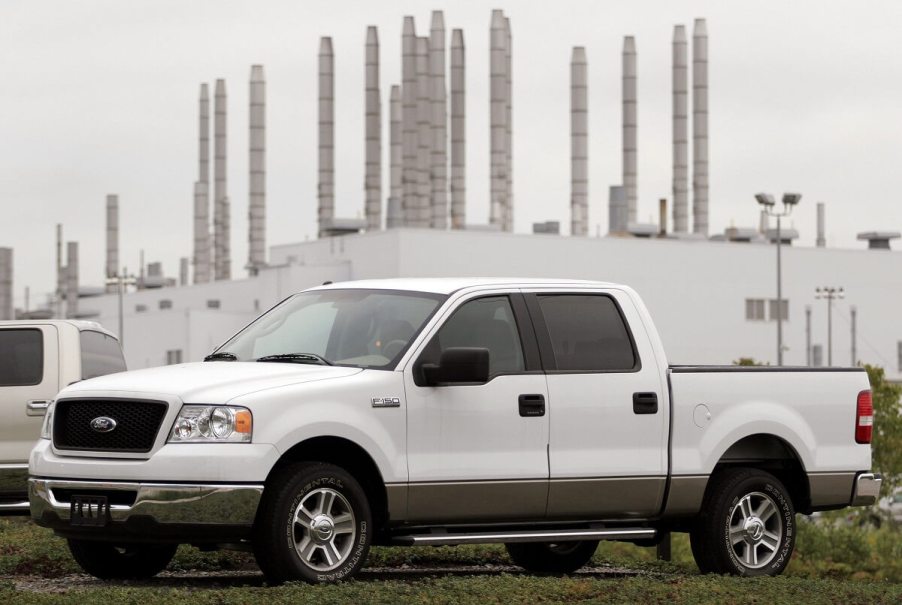 A cheap white 2006 Ford F-150 like this fleet pickup truck can sell at military surplus vehicle auctions or used car lots.