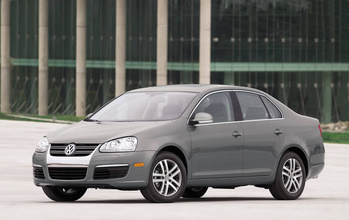 A dark gray 2006 Volkswagen Mk5 Jetta compact sedan model