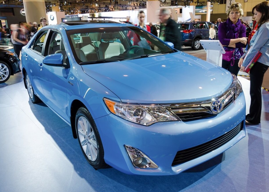 2014 Toyota Camry blue