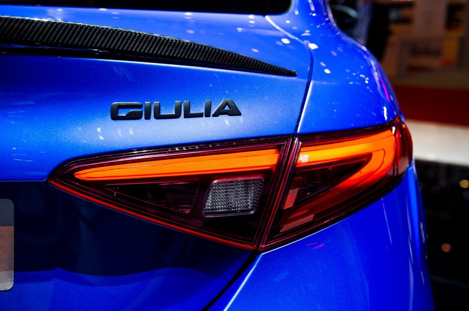 2018 Alfa Romeo Giulia badge