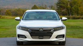 2018 Honda Accord Hybrid white