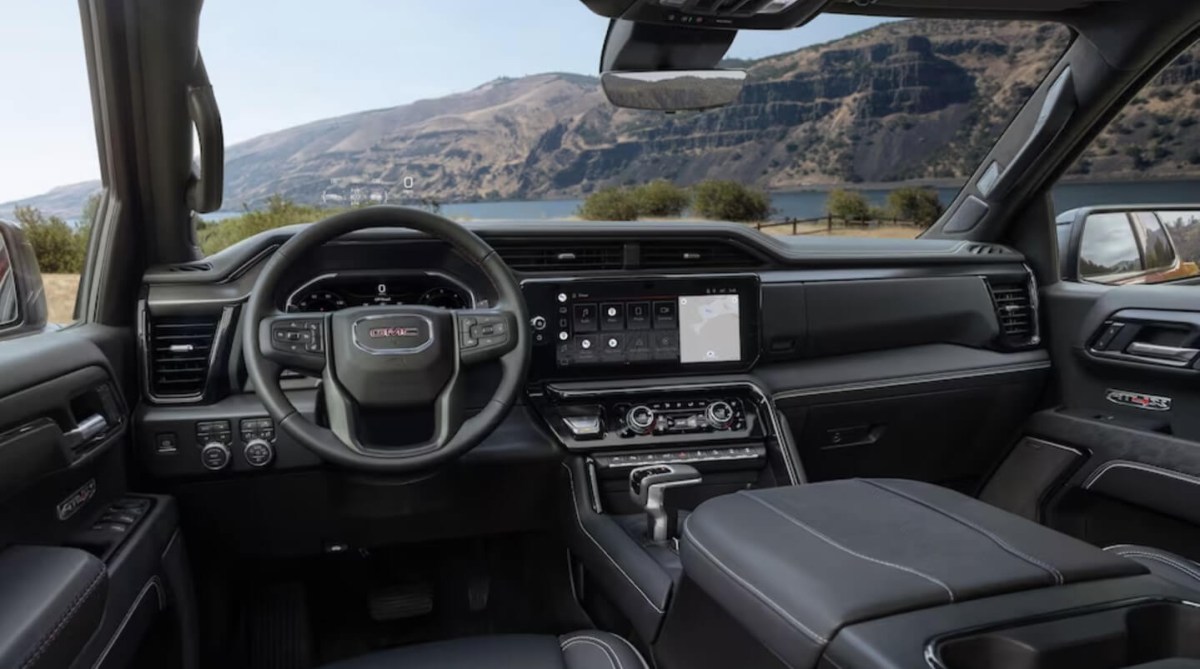 2023 GMC Sierra 1500 interior