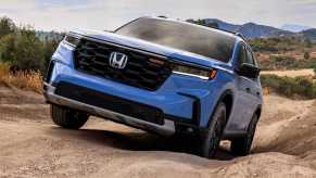 2023 Honda Pilot TrailSport off-roading