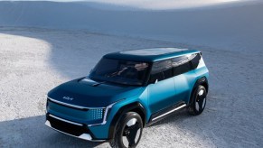 A rendering of the 2024 Kia EV9, an electric SUV that should arrive in 2023.