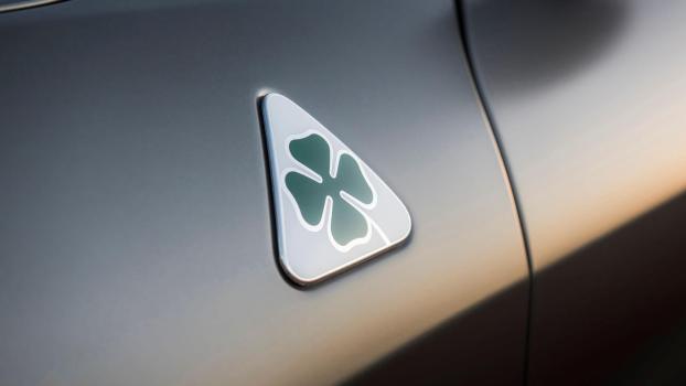 What Does Quadrifoglio From Alfa Romeo Mean in English?