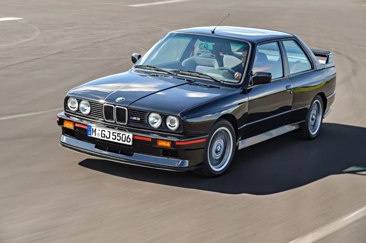 The e30 M3 in black