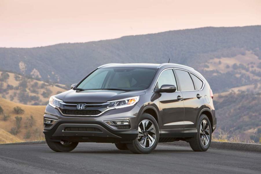 Worst Honda CR-V model years: 2015 Honda CR-V