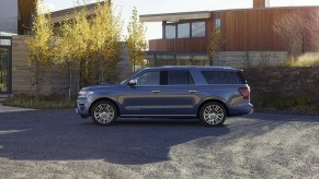 Full-size SUVs with 375 horsepower include this 2023 Ford Expedition MAX