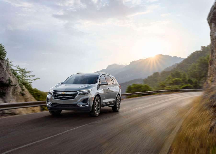 This reliable Chevrolet SUVs is a 2023 Equinox