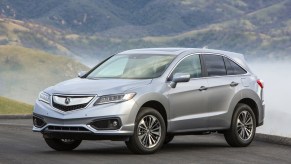 These small used luxury SUVs include this 2017 Acura RDX