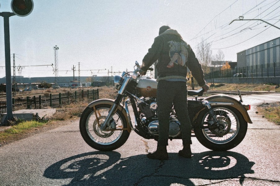 UFO garage 1957 Harley-Davidson Sportster custom