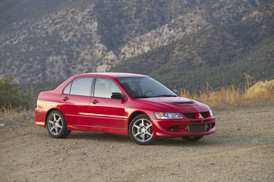 2004 Mitsubishi Lancer Evolution RS Front