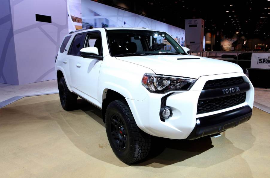 2017 Toyota 4Runner in white