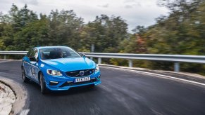 2017 Volvo S60 blue