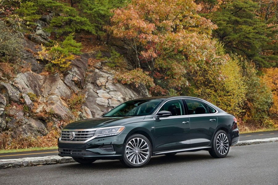 2022 Volkswagen Passat Gray