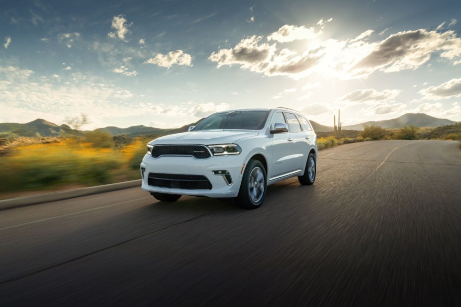 2023 Dodge Durango White 