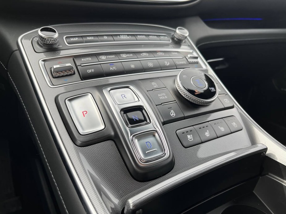 2023 Hyundai Santa Fe Calligraphy infotainment controls