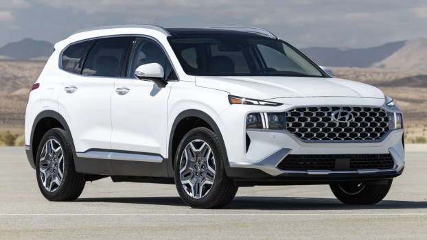 The 2023 Hyundai Santa Fe Just Outranked the Honda Passport