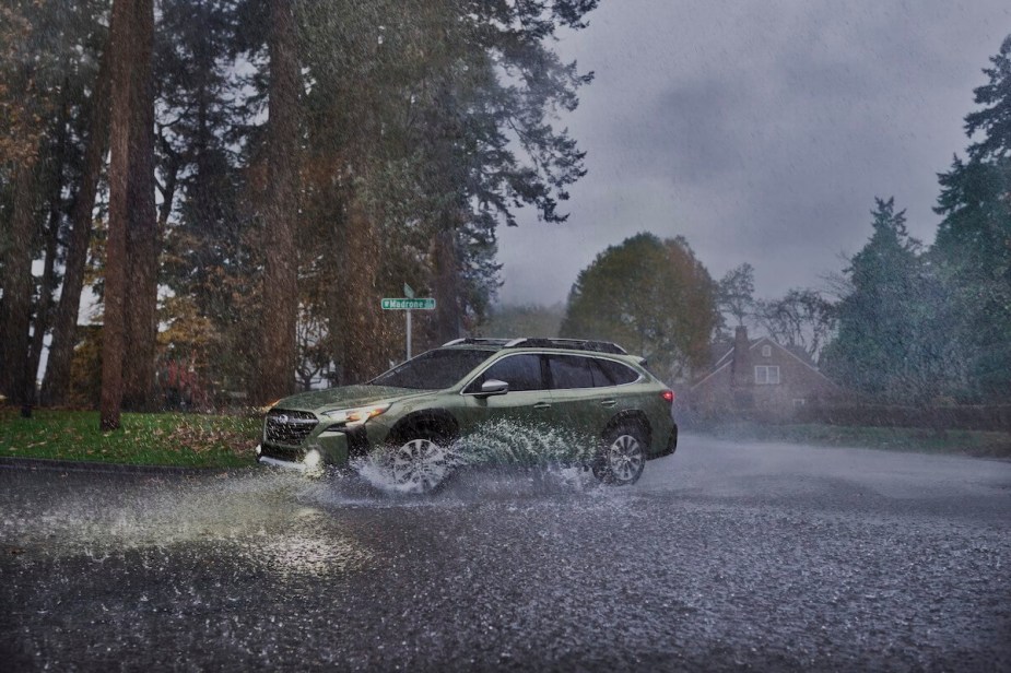 2023 Subaru Outback Wagon Green