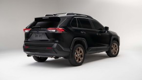 2023 Toyota RAV4 black