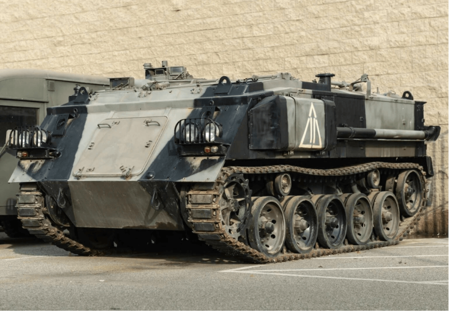 FV432 APC exterior