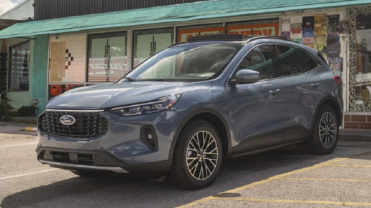 Front angle view of blue 2023 Ford Escape crossover SUV