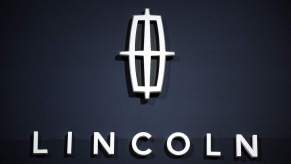 Lincoln logo, which is the maker of the best Lincoln models to buy.