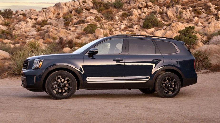 Side view of black 2023 Kia Telluride