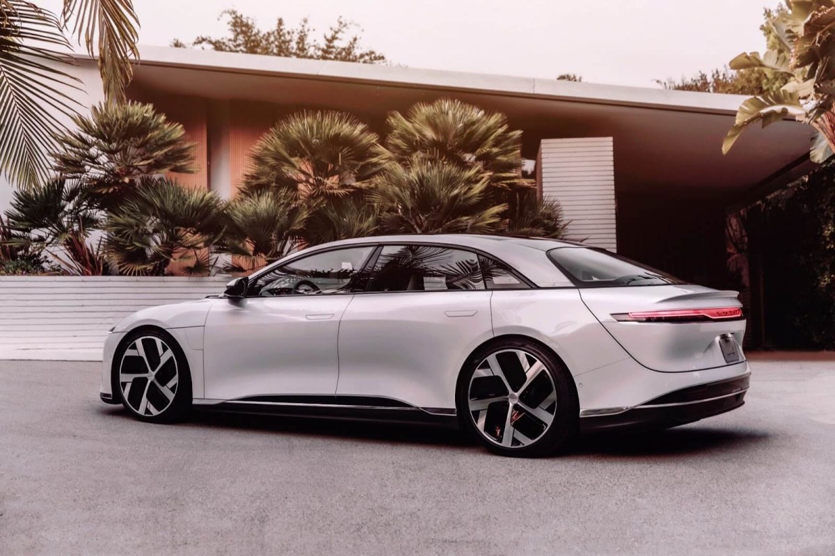 Side profile of the Lucid Air