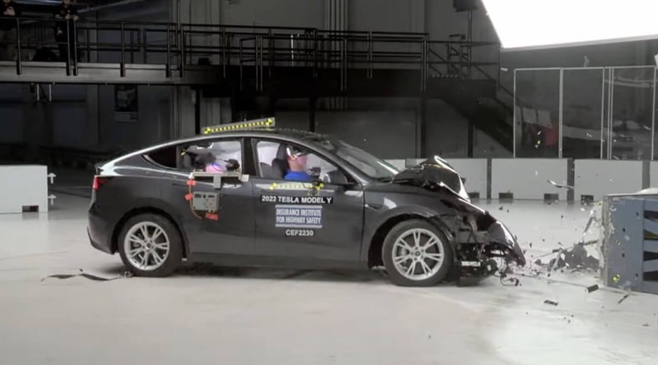 IIHS testing