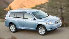 2008 Toyota Highlander Hybrid: Worst Toyota Highlander Hybrid model year