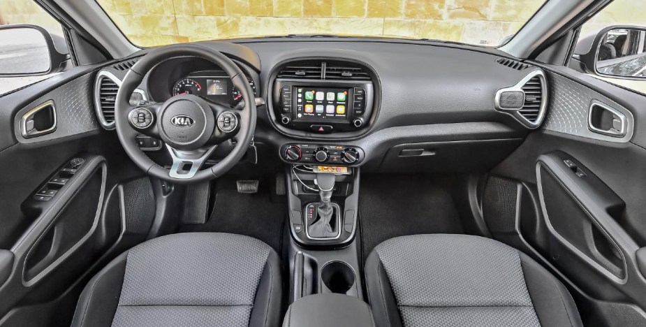 2021 Kia Soul interior 