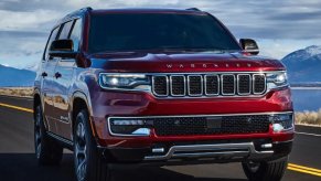 2023 Jeep Wagoneer in red