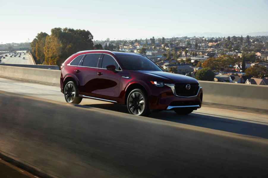 This 2024 Mazda CX-90 outshines the Kia Telluride