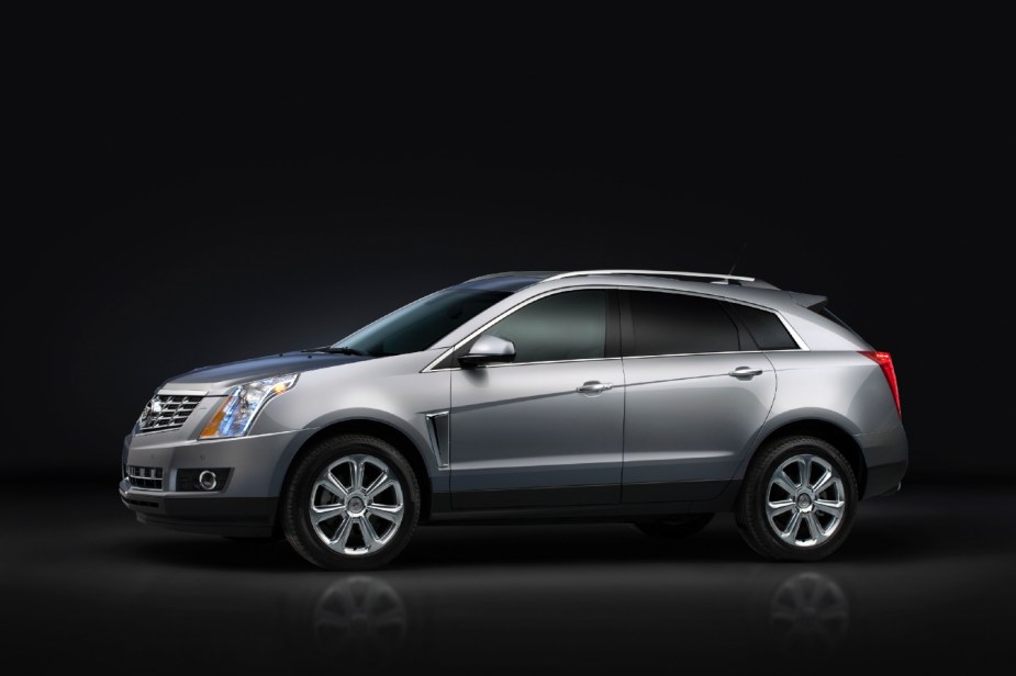 A gray 2016 Cadillac SRX 