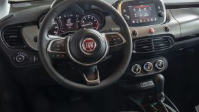 The interior of a Fiat 500x.