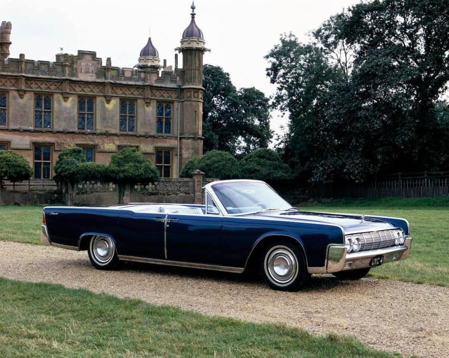 Lincoln Continental black